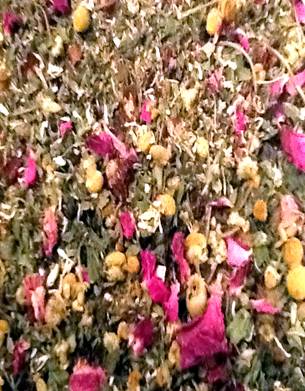 ROSE MINT a certified organic blend of Chamomile, Peppermint, Lemon Balm, Rose Hips, Elderberries, Thyme, Sage and Rose Petals. This warming blend supports the immune system, is anti-bacterial, tonic, restorative, strengthening, supports sense ofdirection, system calming, nourishing, contains trace minerals, is cleansing with vitamin C.